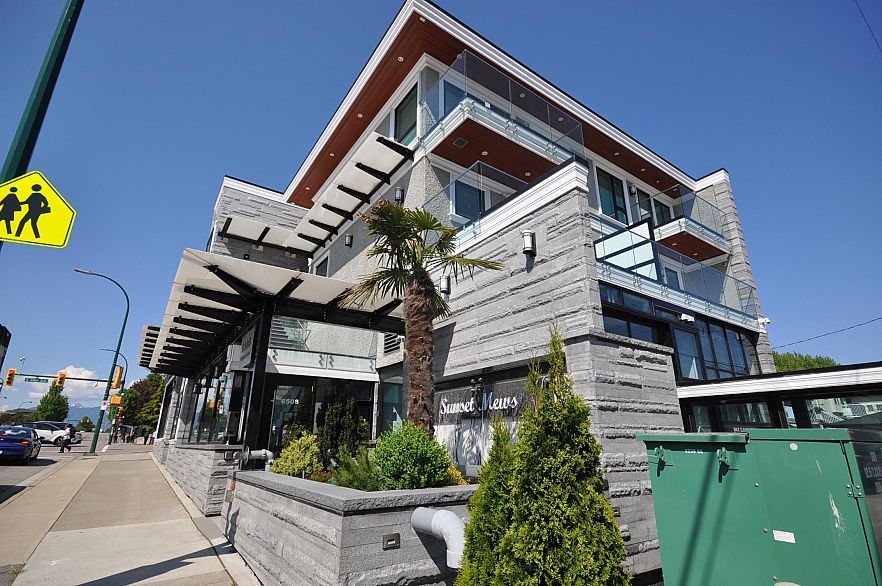 203 6508 KNIGHT STREET STREET, Vancouver BC V5P 1S3