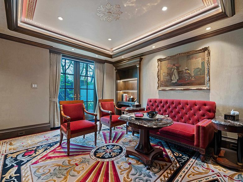 1B 1596 W 14th Avenue