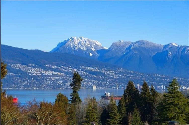 1512 WESTERN CRESCENT, Vancouver BC V6T 1V1