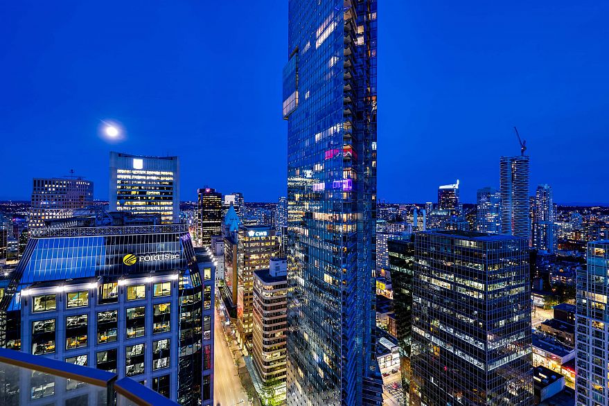 4102 1151 W Georgia Street