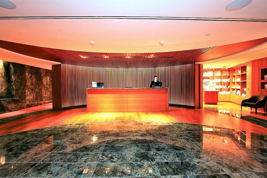 2808 1011 W Cordova Street