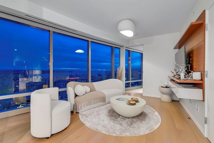 4102 1151 W Georgia Street