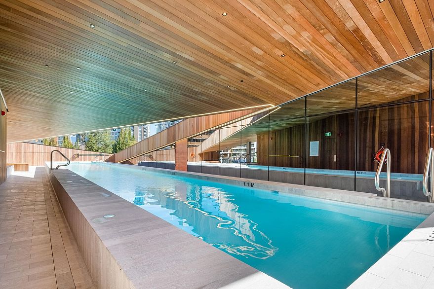 3809 1480 Howe Street