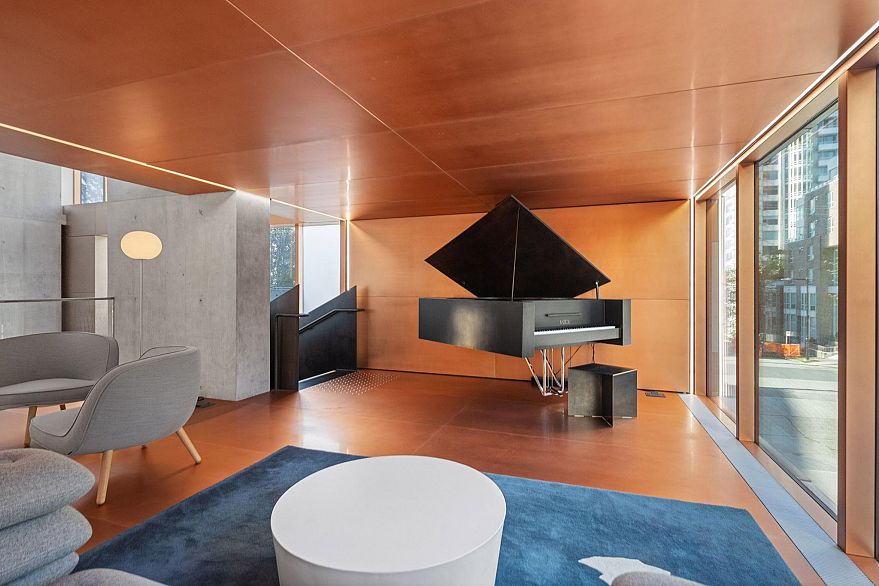 3809 1480 Howe Street