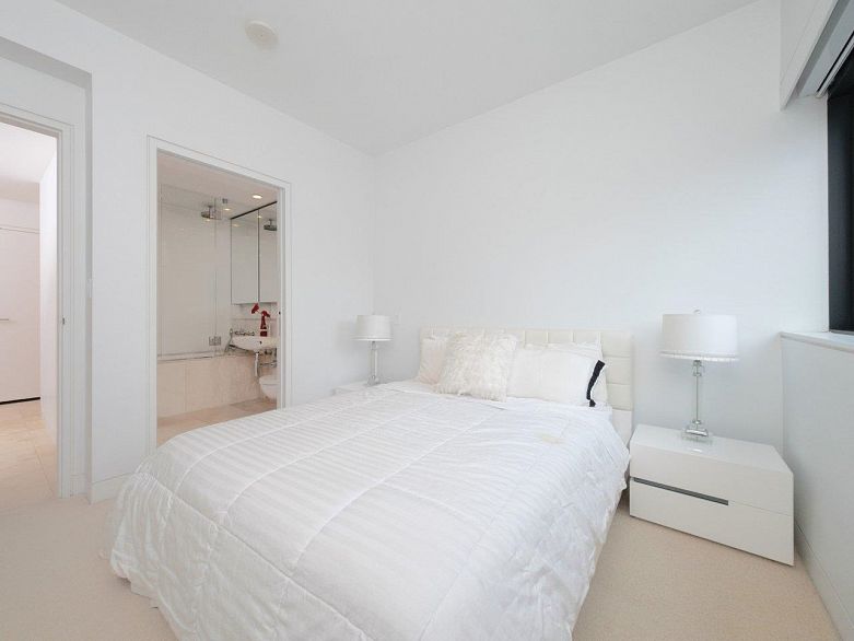 2305 838 W Hastings Street