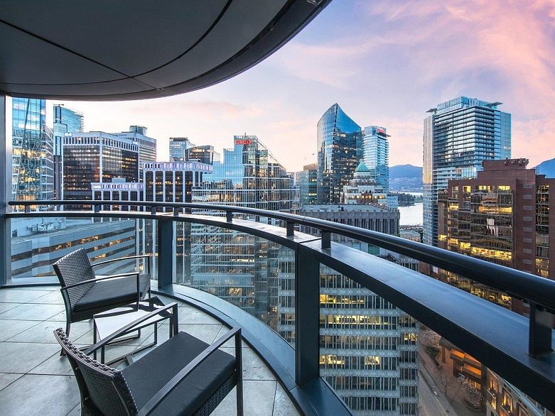 2305 838 W Hastings Street