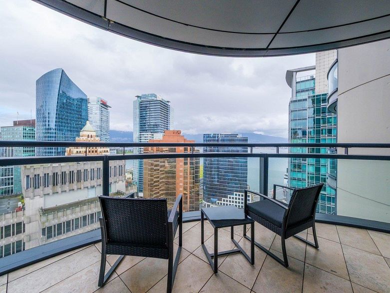 2305 838 W Hastings Street