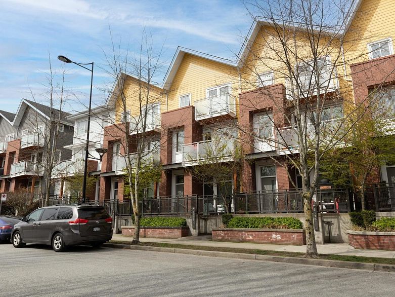 3113 E KENT AVENUE NORTH, Vancouver BC V5S 4Y1