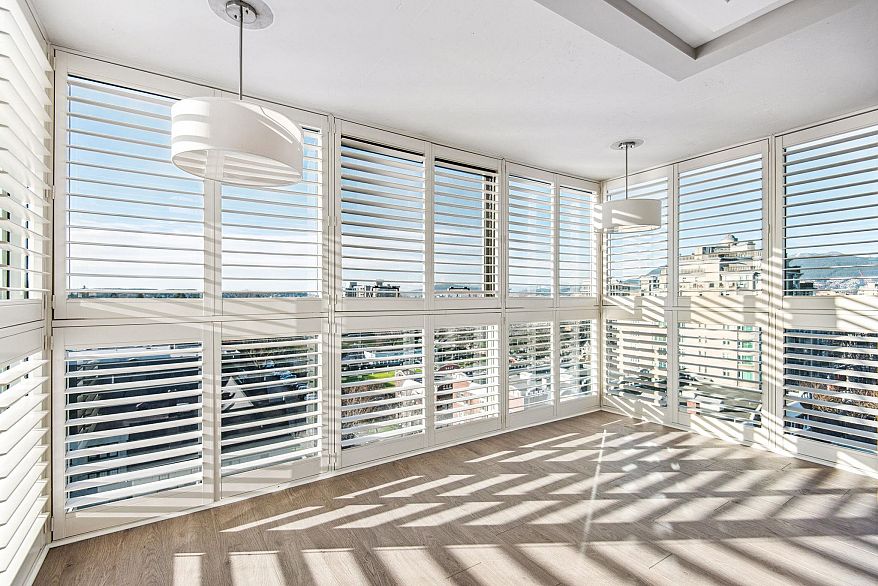 901 1550 W 15th Avenue