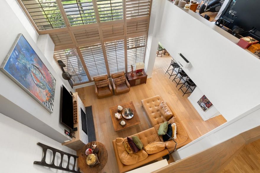 201 1236 Bidwell Street