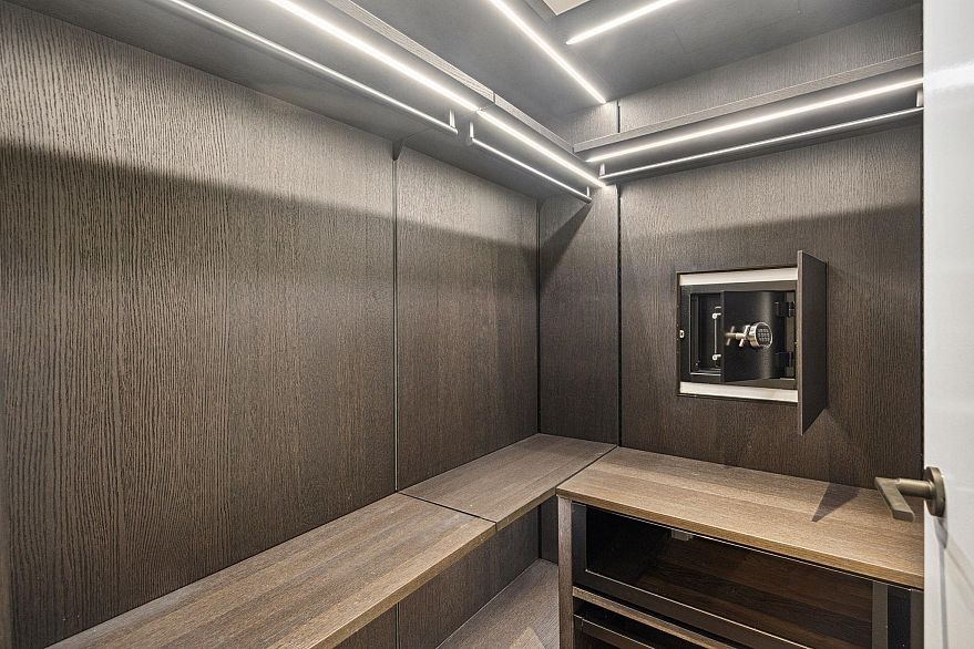 1003 620 Cardero Street