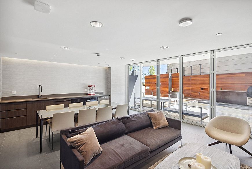 1003 620 Cardero Street