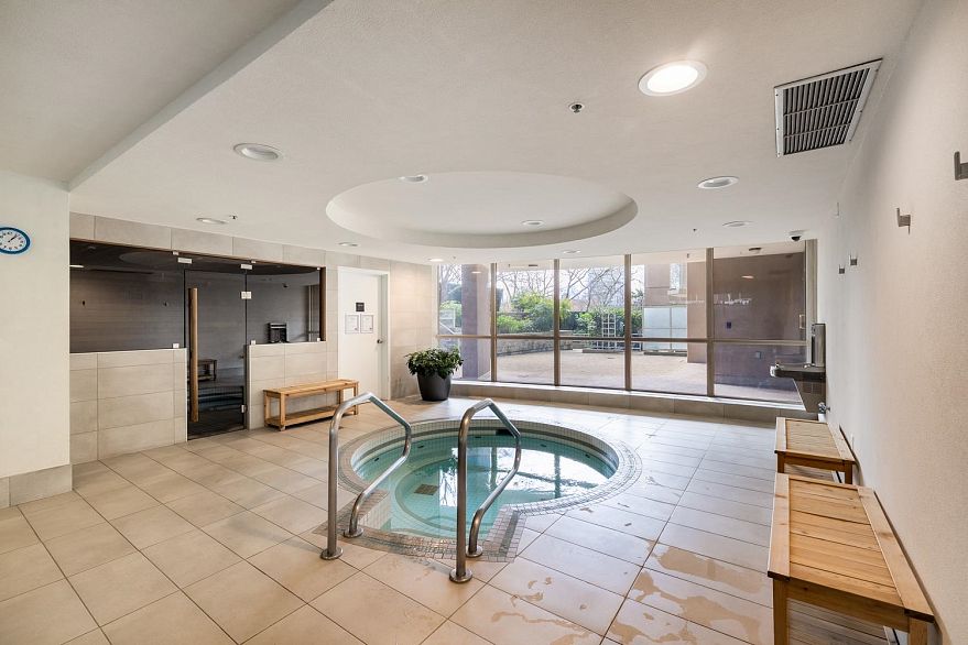 506 388 Drake Street