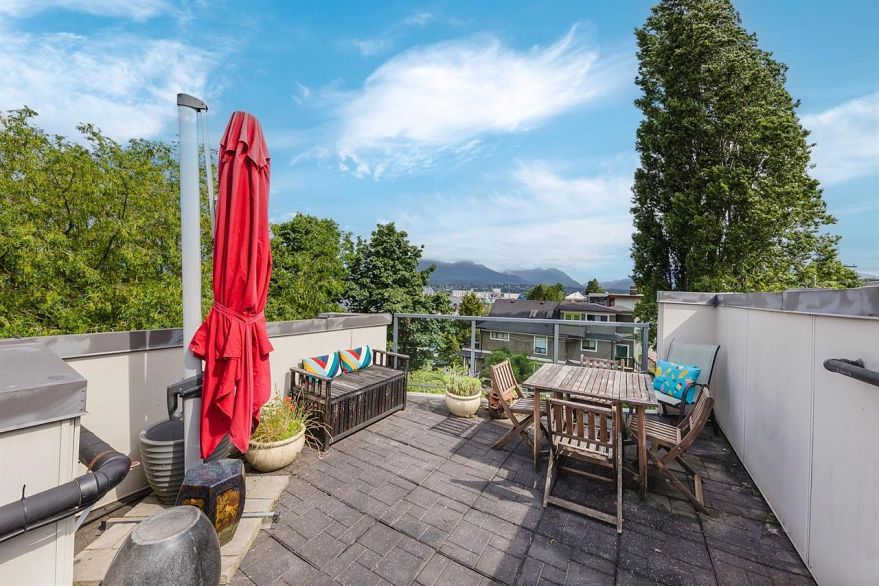 2128 ETON STREET, Vancouver BC V5L 1C7