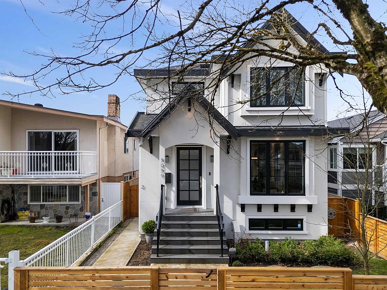 5059 SHERBROOKE STREET, Vancouver BC V5W 3M1