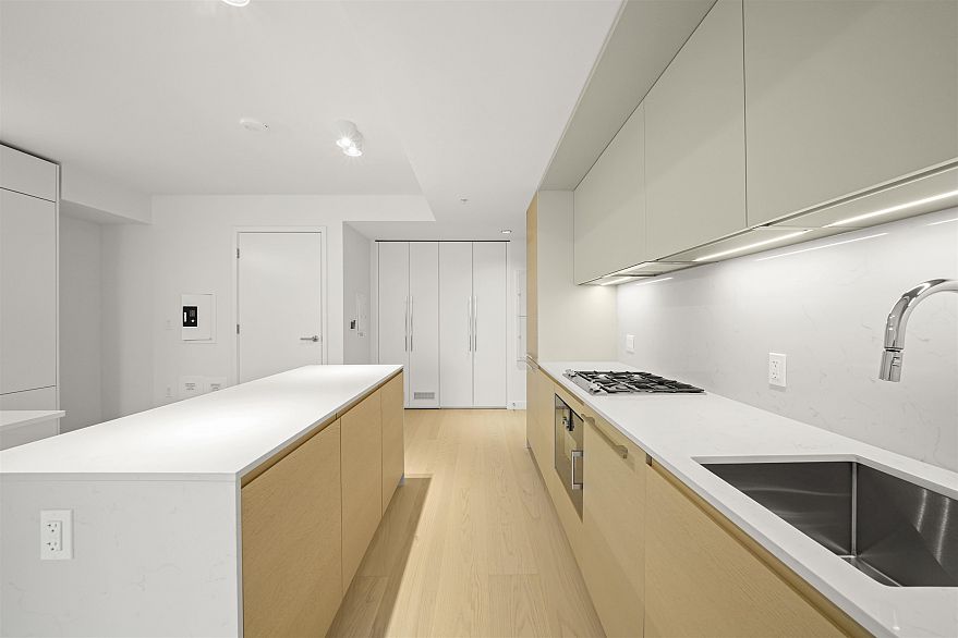 3207 1289 Hornby Street