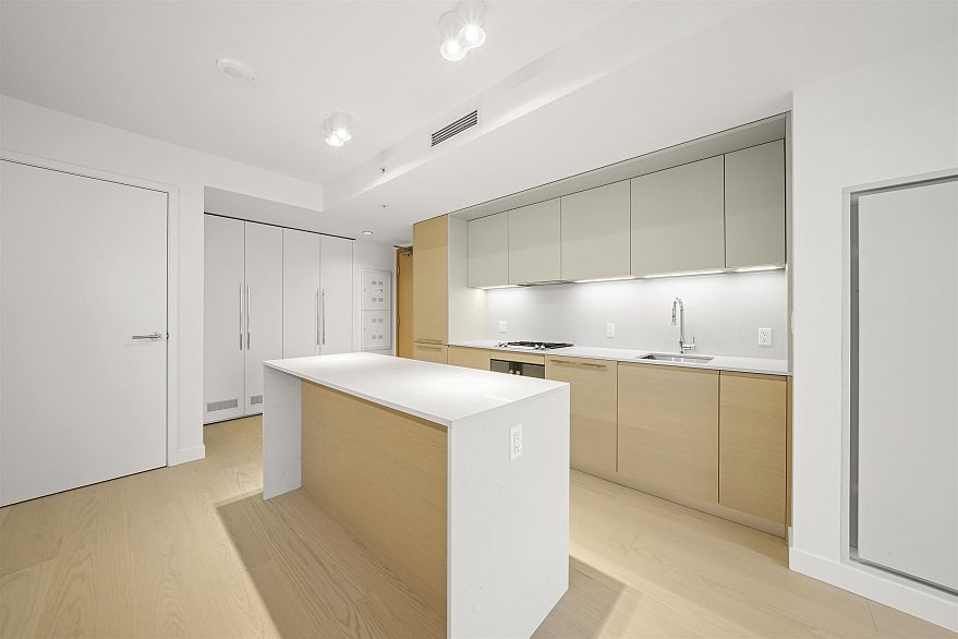 3207 1289 Hornby Street