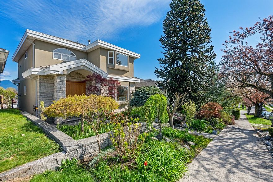 1627 E 34TH AVENUE, Vancouver BC V5P 1A2