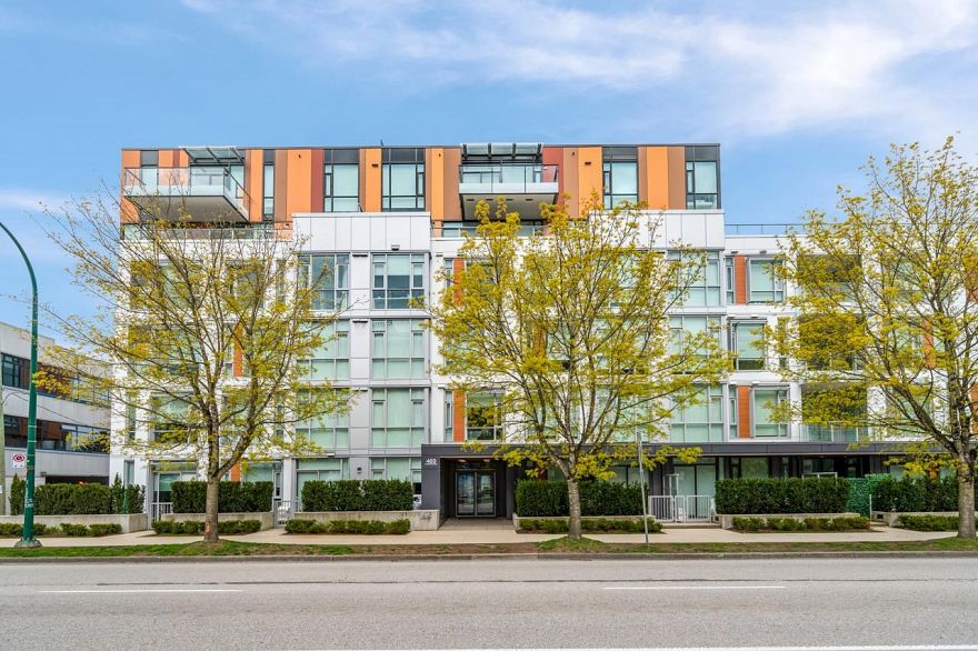 483 W KING EDWARD AVENUE, Vancouver BC V5Y 2J3