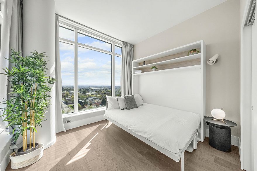 1803 8588 Cornish Street