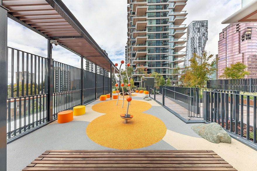 1006 1408 Robson Street