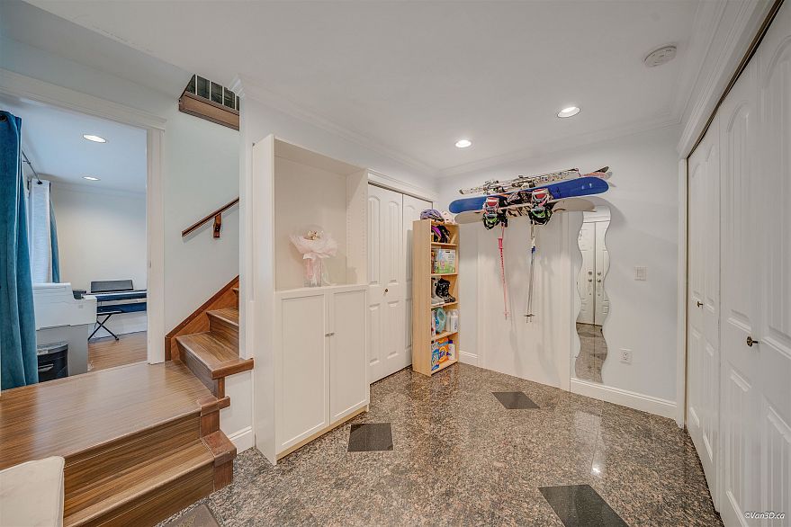 3576 E Georgia Street