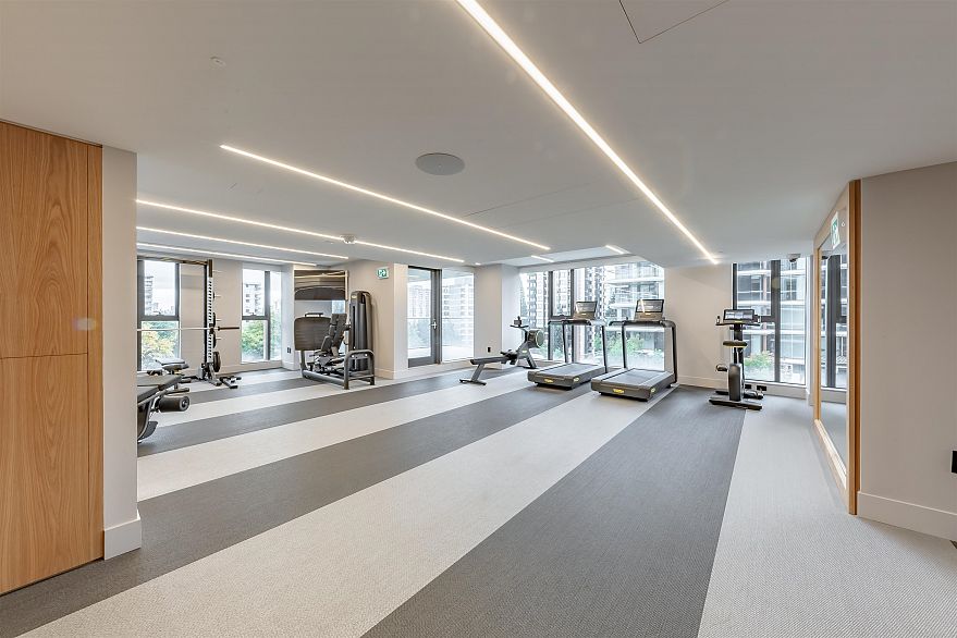 1006 1408 Robson Street