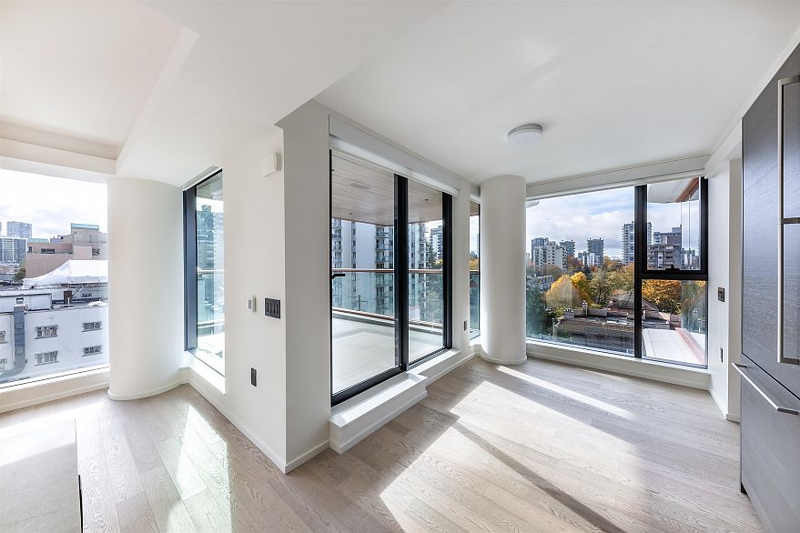 1006 1408 Robson Street