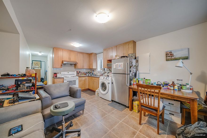 3576 E Georgia Street