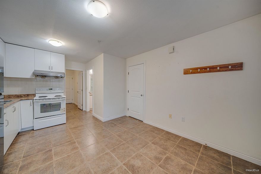 3576 E Georgia Street