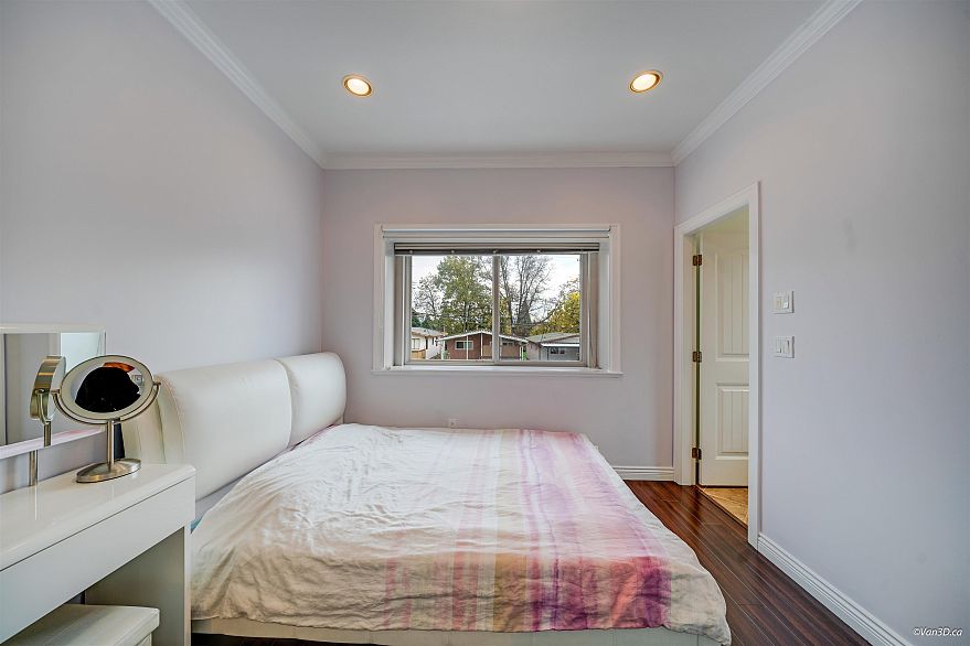 3576 E Georgia Street