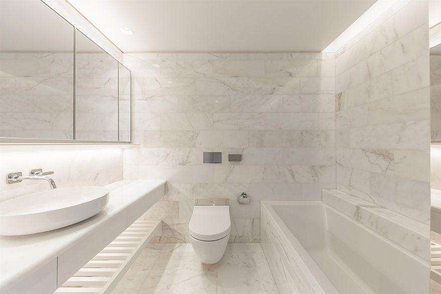 1006 1408 Robson Street