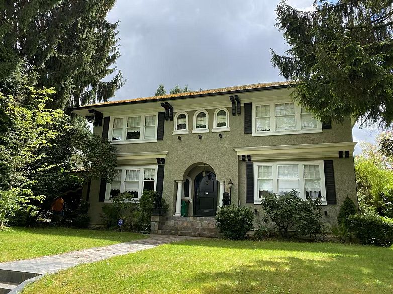 1564 W 26TH AVENUE, Vancouver BC V6J 2W9