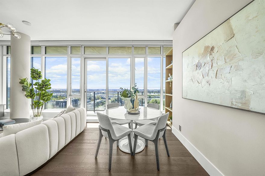 1803 8588 Cornish Street