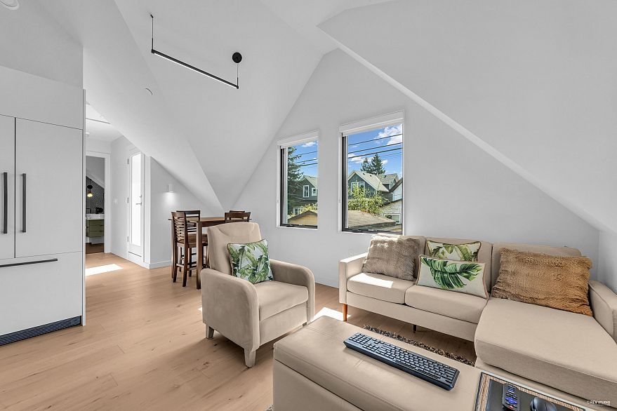 258 E 17TH AVENUE, Vancouver BC V5V 1A7
