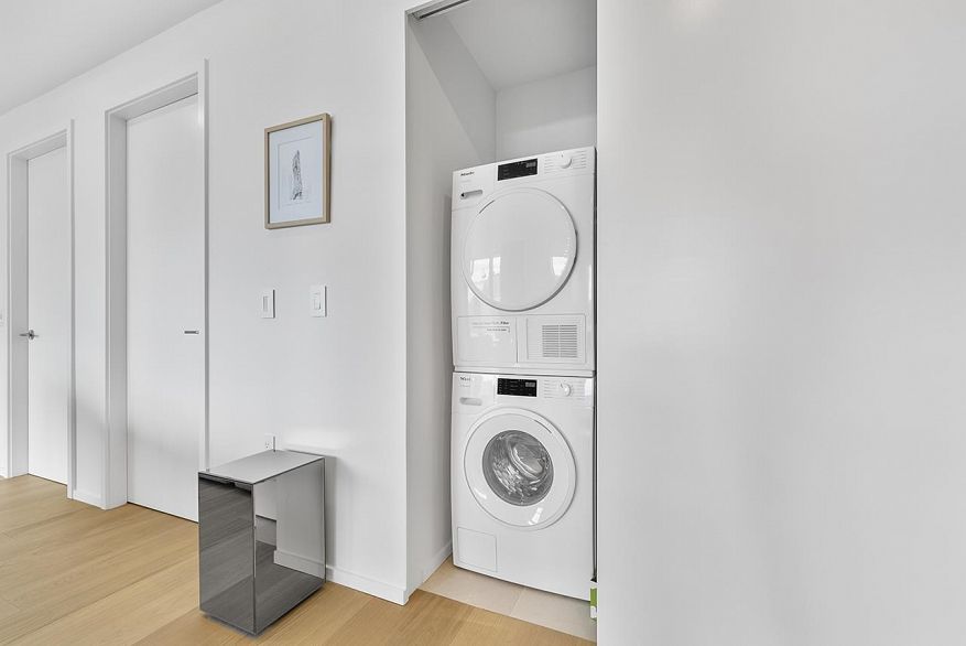 1901 1568 Alberni Street