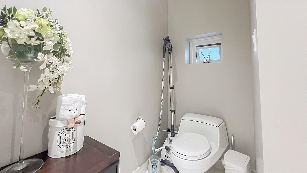 1133 W Cordova Street