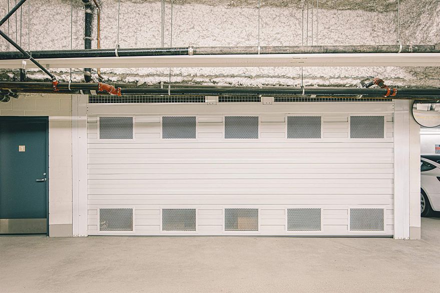 1133 W Cordova Street