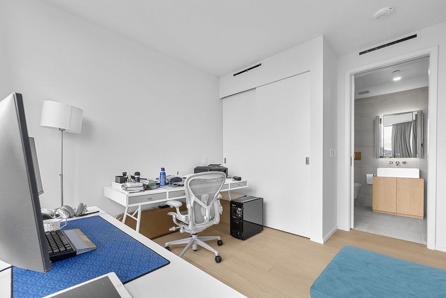 1901 1568 Alberni Street