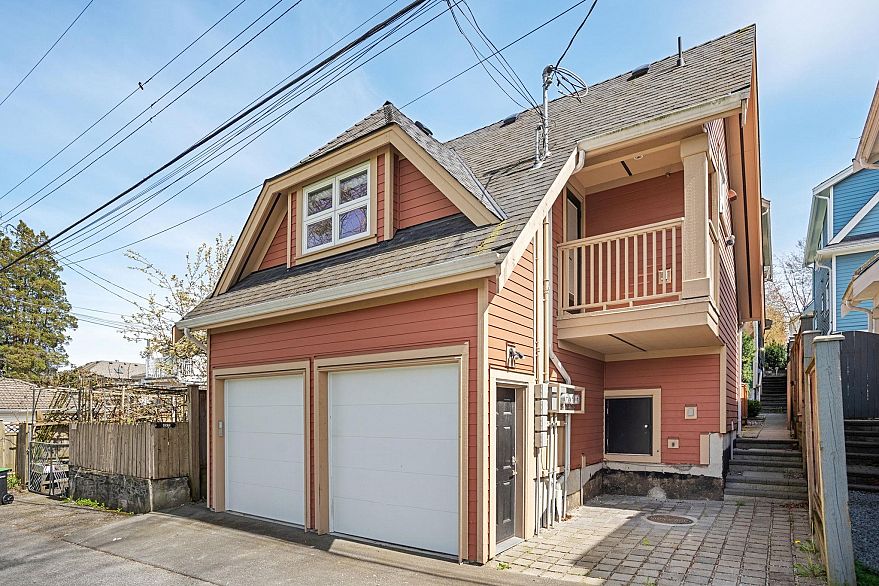4513 NANAIMO STREET, Vancouver BC V5N 5J2