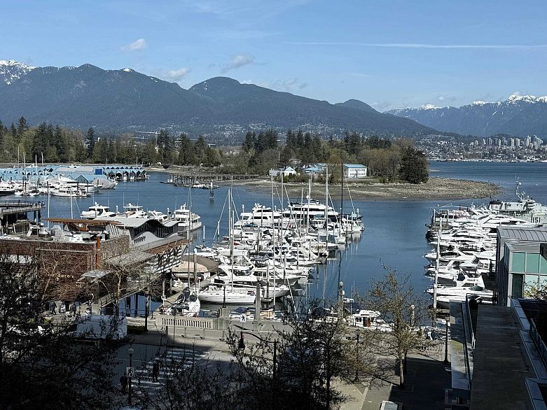 607 590 NICOLA STREET, Vancouver BC V6G 3J8