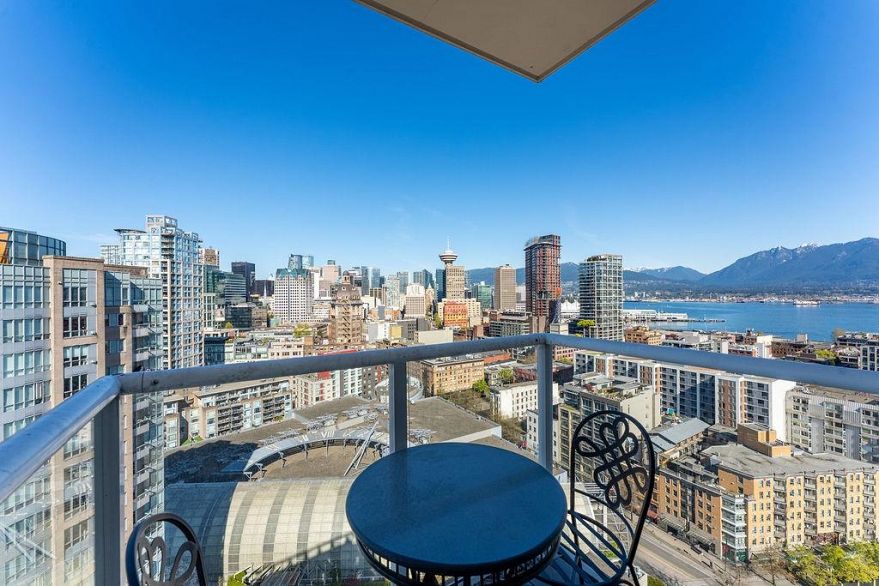2702 550 TAYLOR STREET, Vancouver BC V6B 1R1