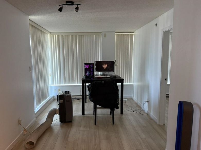 2301 610 Granville Street