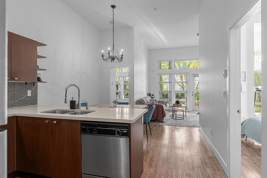 116 738 E 29TH AVENUE, Vancouver BC V5V 0B6