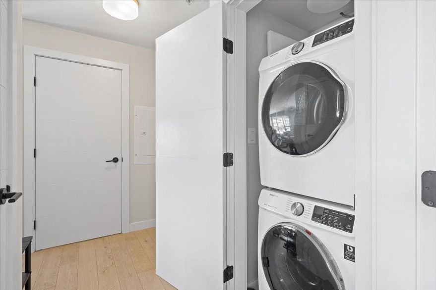 201 2508 Fraser Street