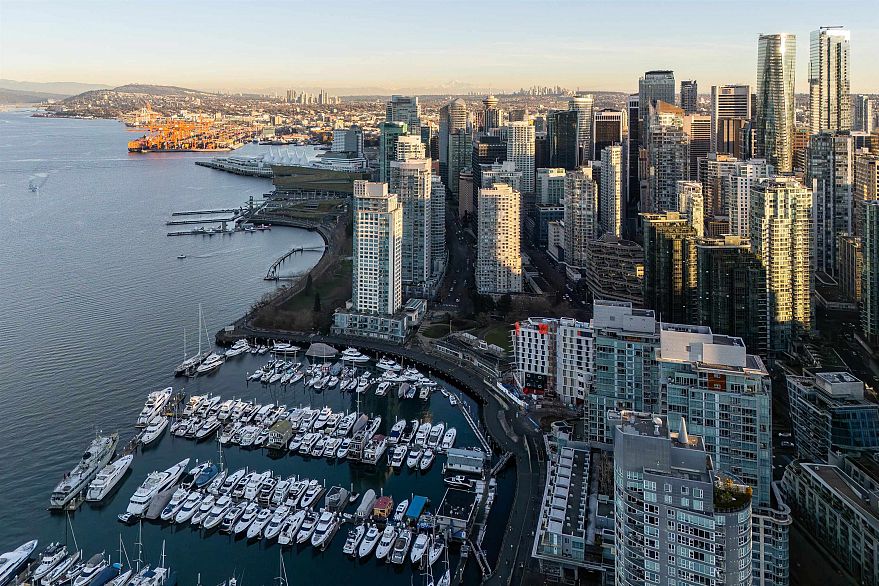 2601 1238 Melville Street