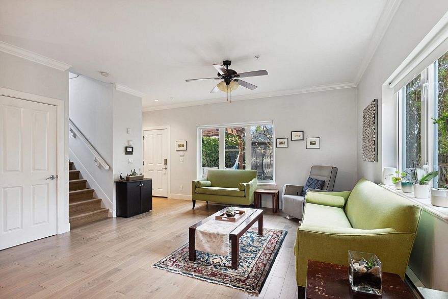 1247 E 23RD AVENUE, Vancouver BC V5V 1Z1