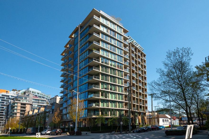 203 288 W 1ST AVENUE, Vancouver BC V5Y 0E9