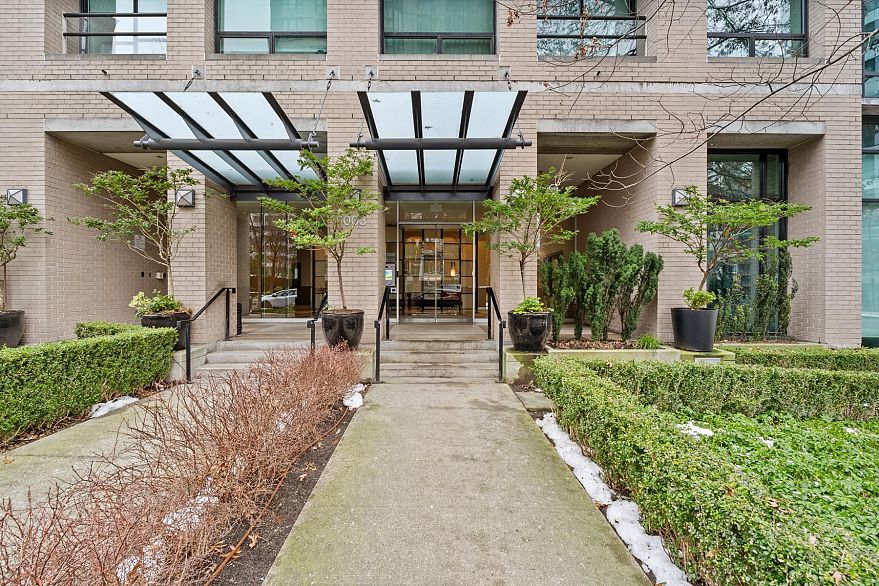 1307 1003 BURNABY STREET, Vancouver BC V6E 4R7