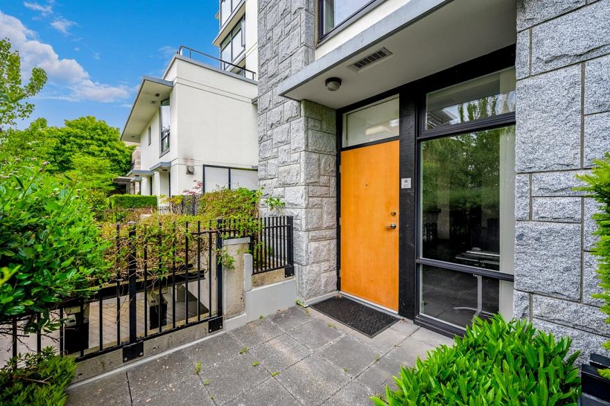 112 5958 IONA DRIVE, Vancouver BC V6T 2L2